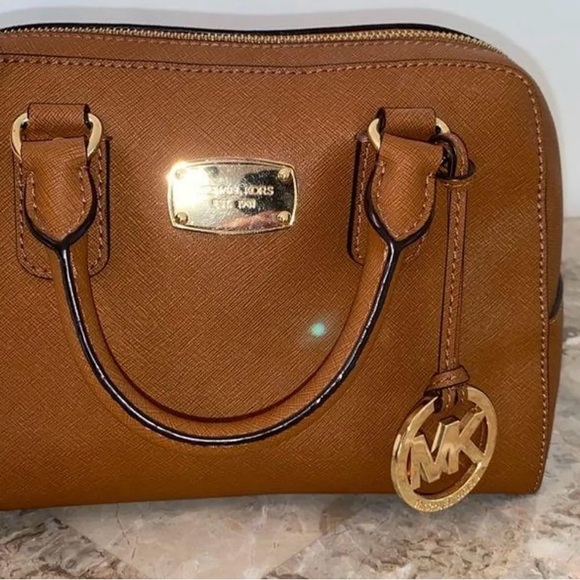 Michael Kors Satchel Purse - Picture 4 of 8